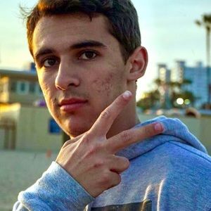 Meet your Posher, Sam